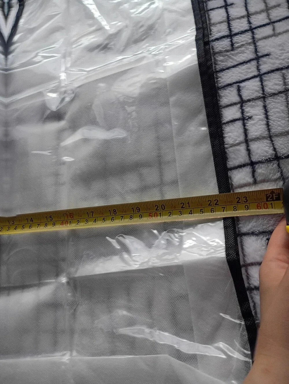4 Pcs Zipper Garment Bags BRAND NEW 22
